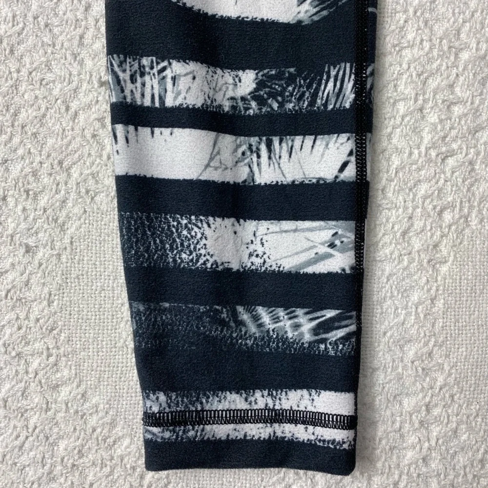 lululemon athletica size womens